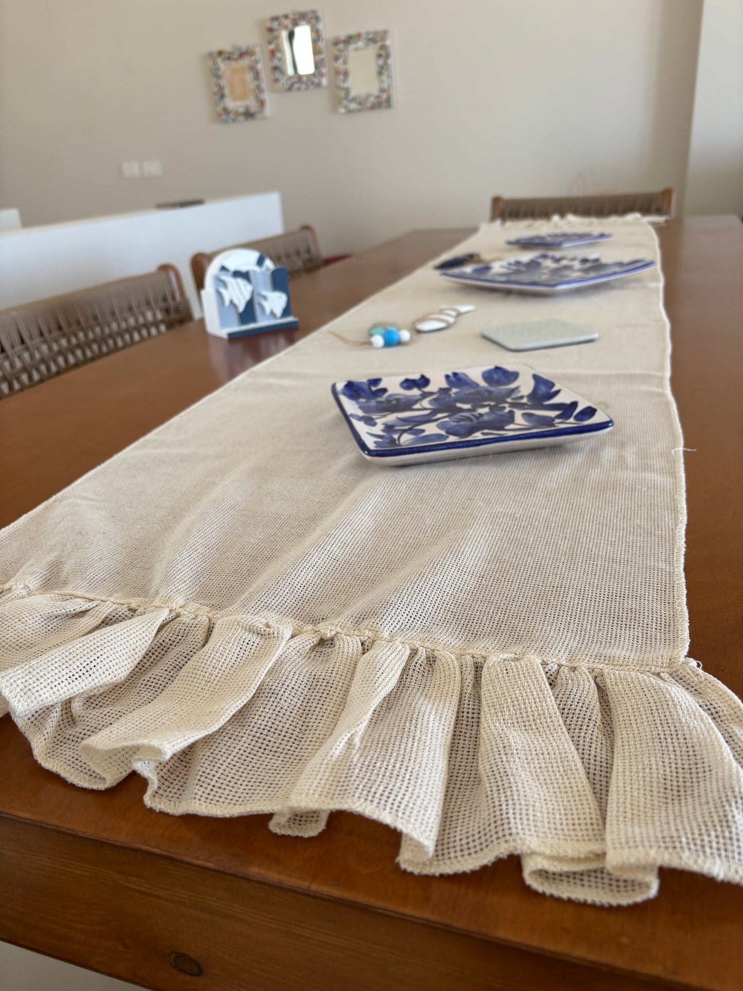 Ruffle linen table runner