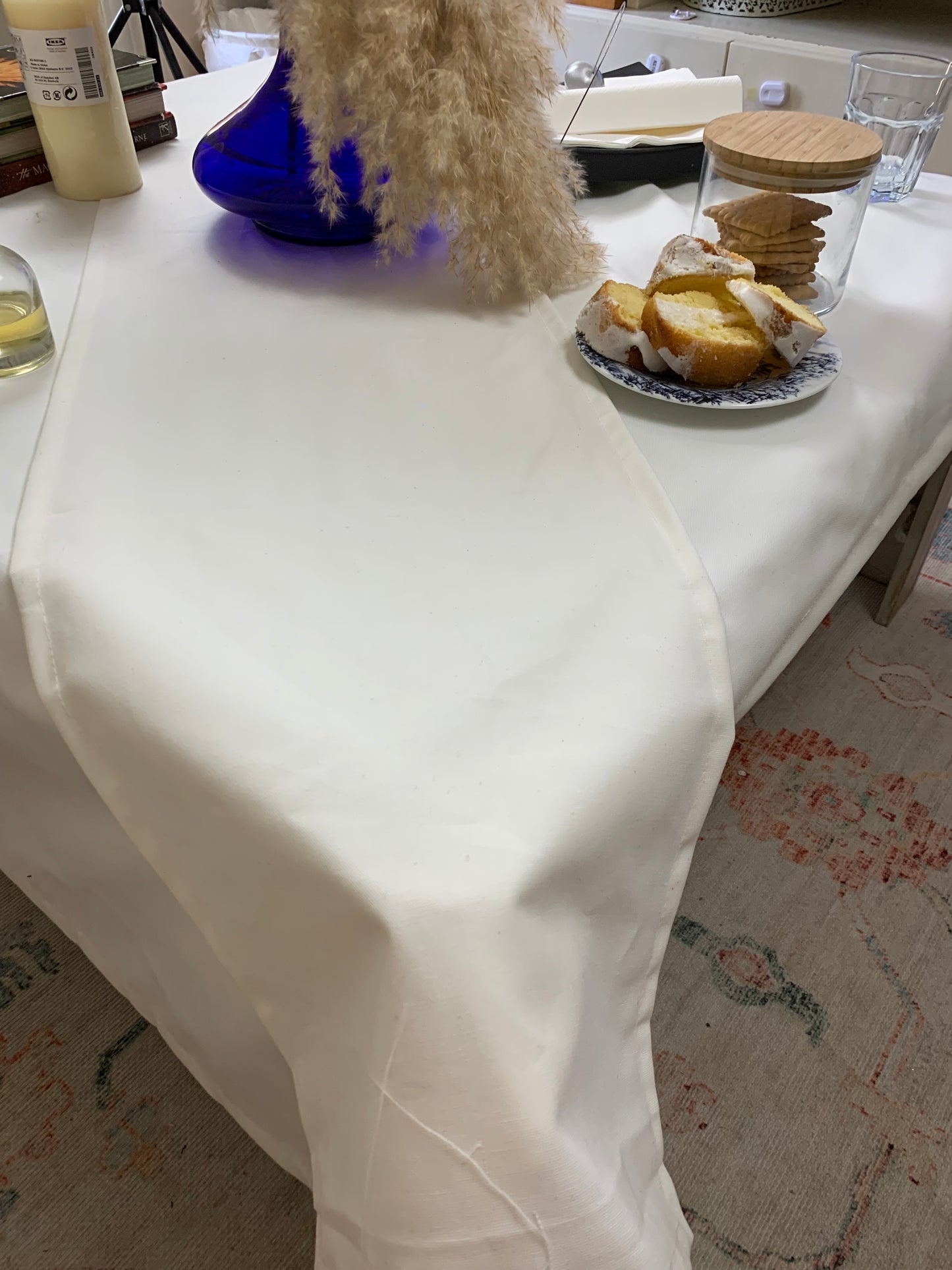 Waterproof cotton table runner