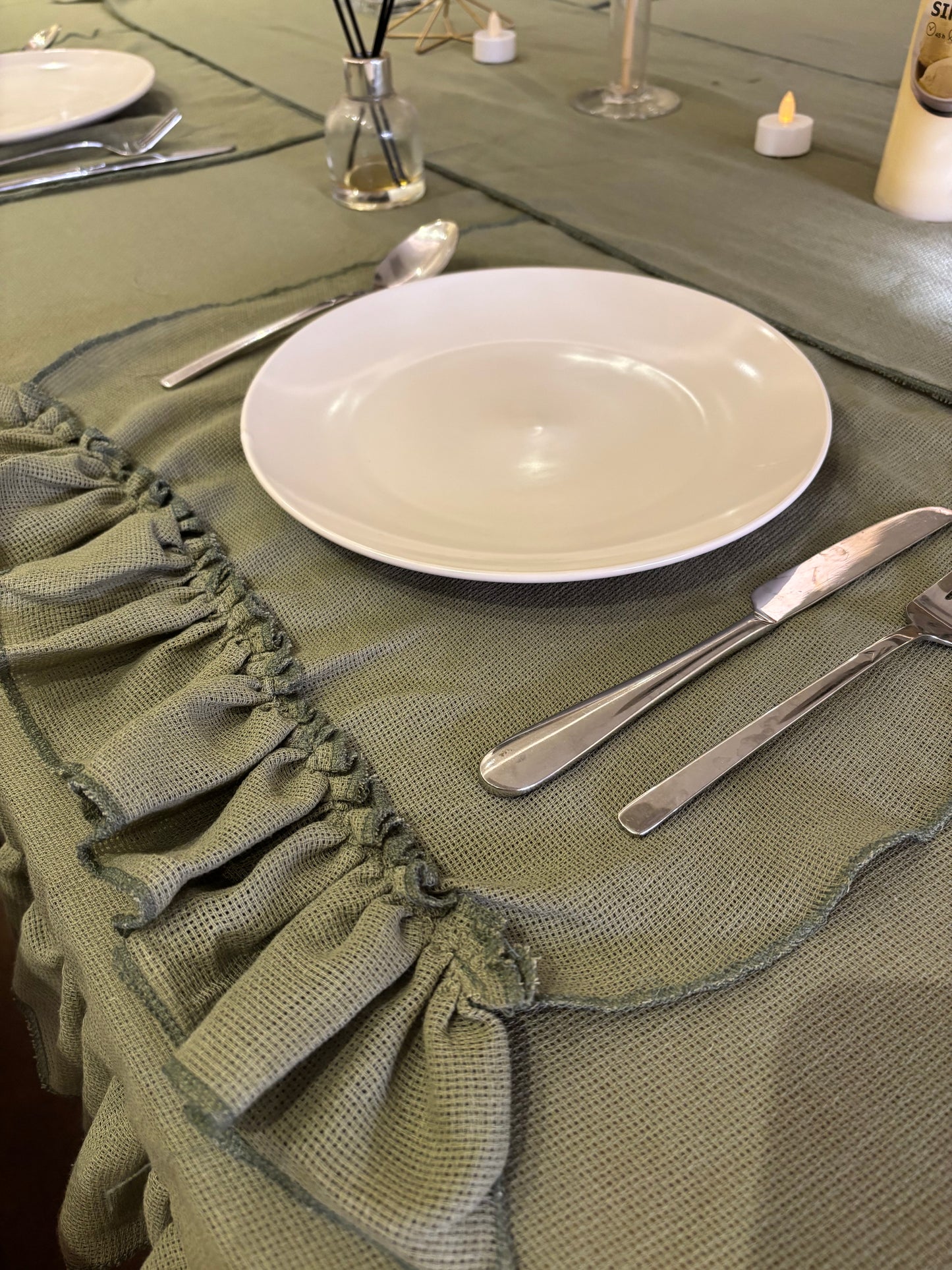 Ruffle linen placemats