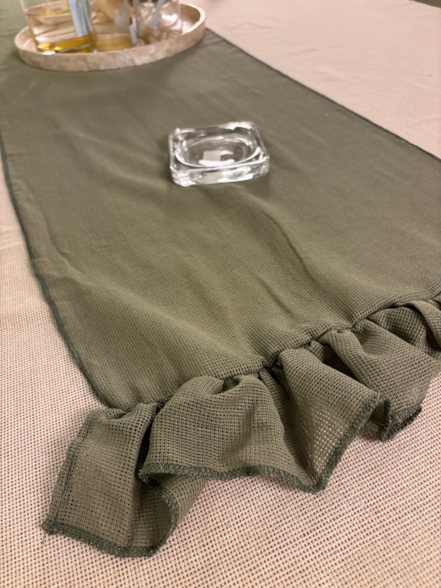 Ruffle table runner