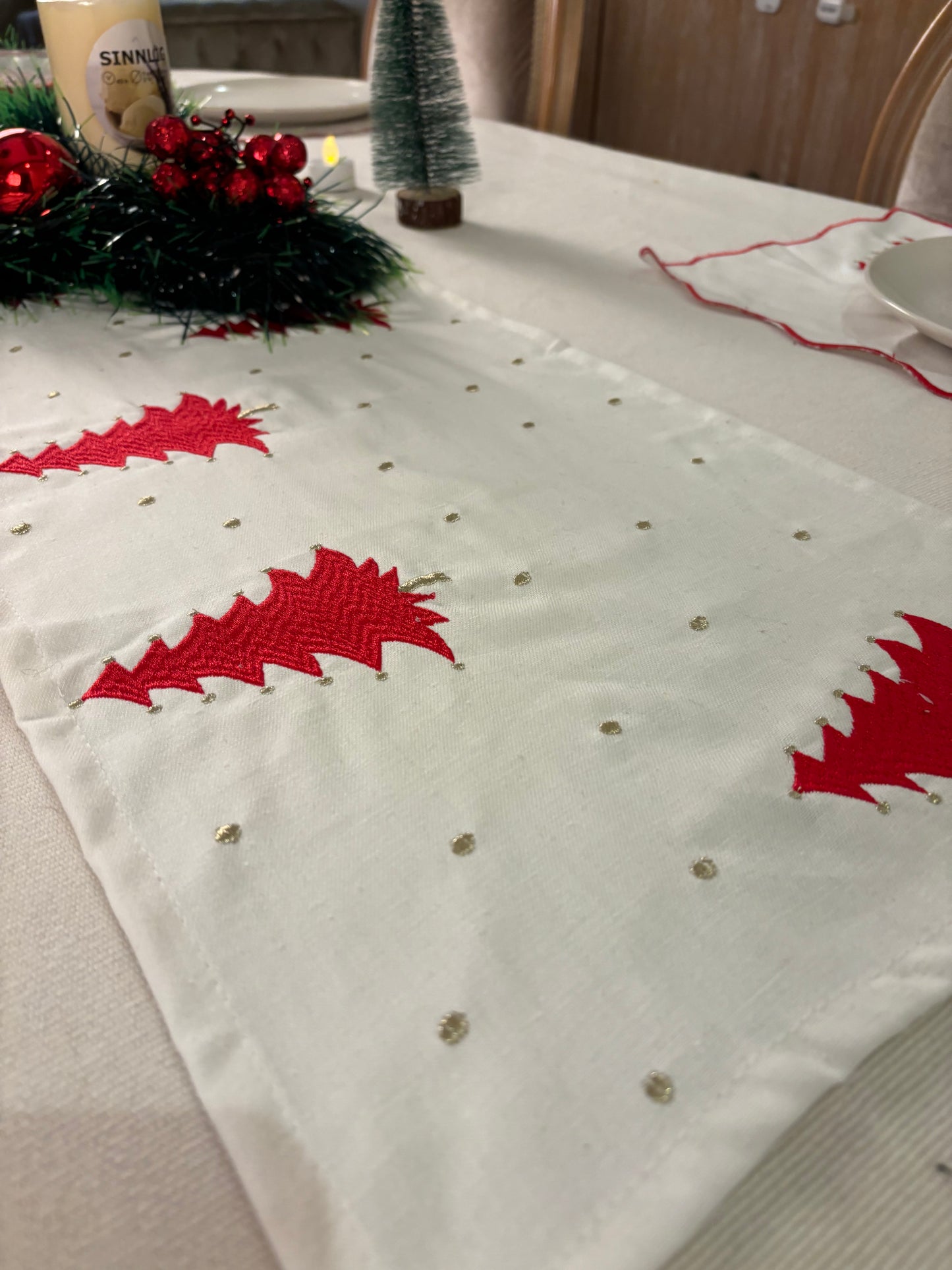Christmas embroidered table runner