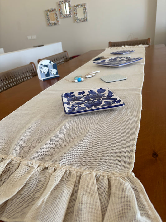 Ruffle linen table runner
