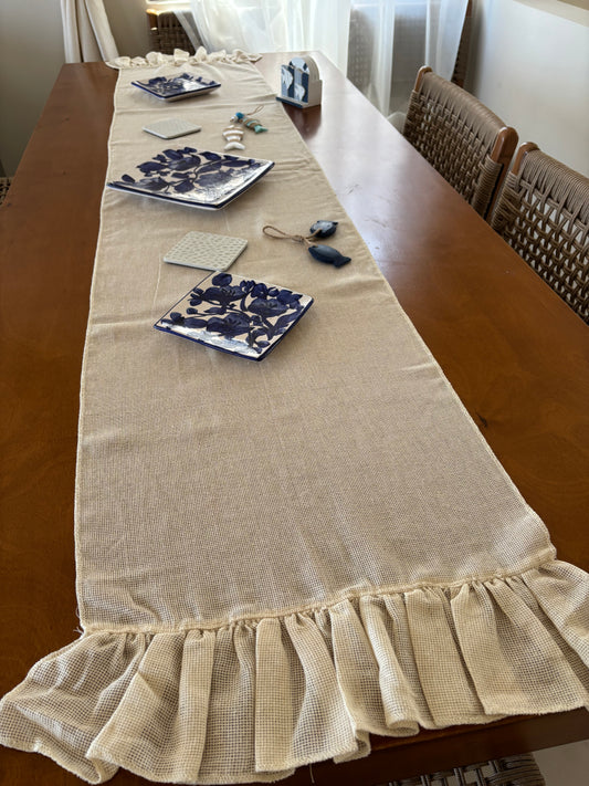 Big ruffles table runner
