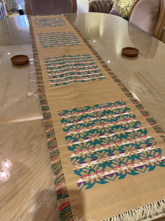 Double face linen runner